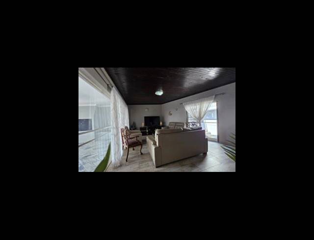 4 BEDROOM HOUSE SOLD IN MAGALIESKRUIN